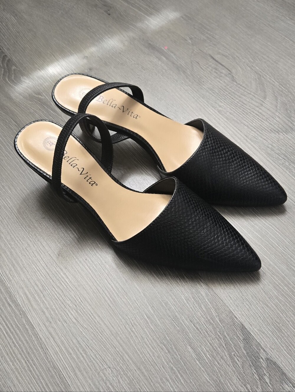Bella Vita Black Pointed Slingback Flats